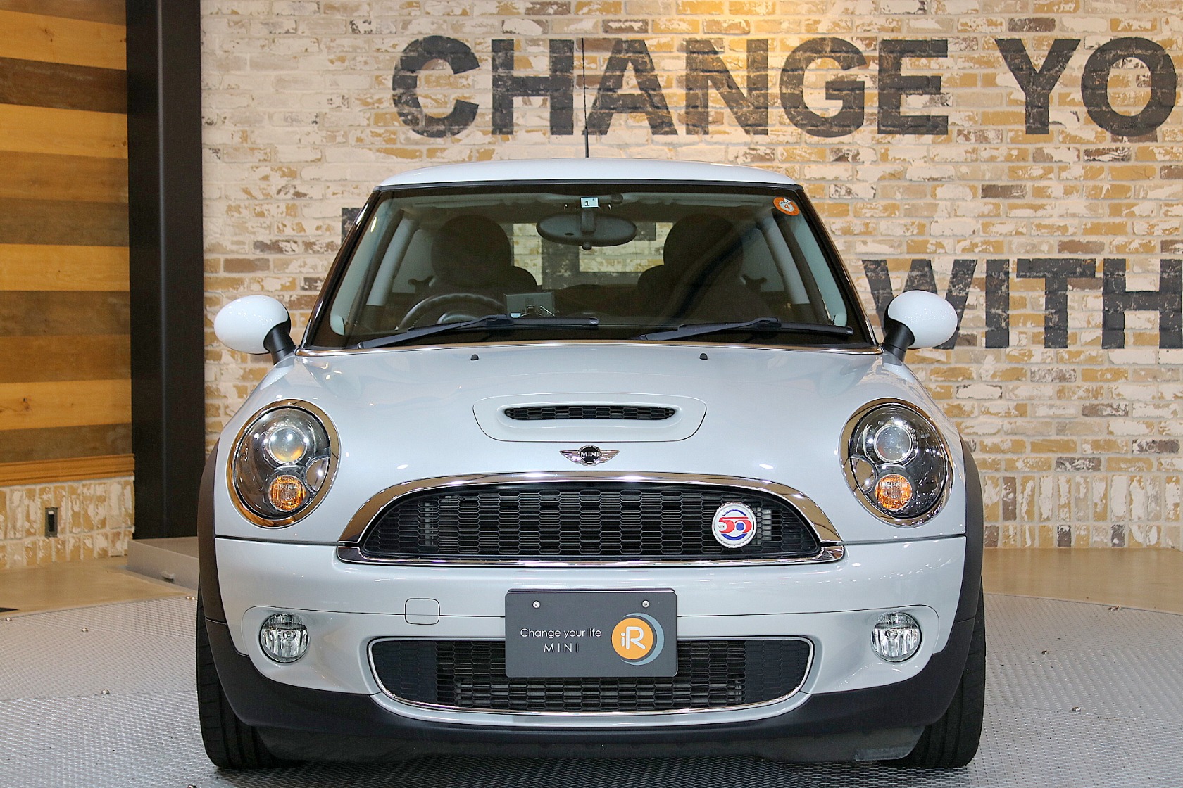 ②【USED】ミニクーパーS カムデン純正ホイール MINI　4本セットの2本 ①【USED】ミニクーパーS カムデン純正ホイール MINI 4本セットの2本