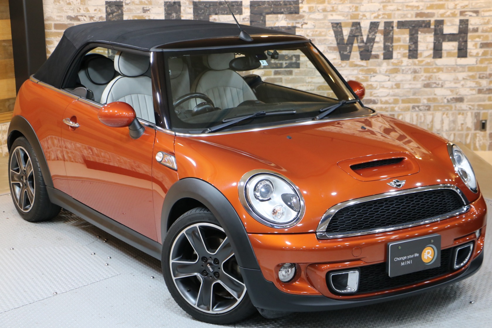 ミニコンバーチブル クーパーS | BMW | MINI(ミニ)の中古車 ミニコンバーチブル クーパーS | BMW | MINI(ミニ)の中古車