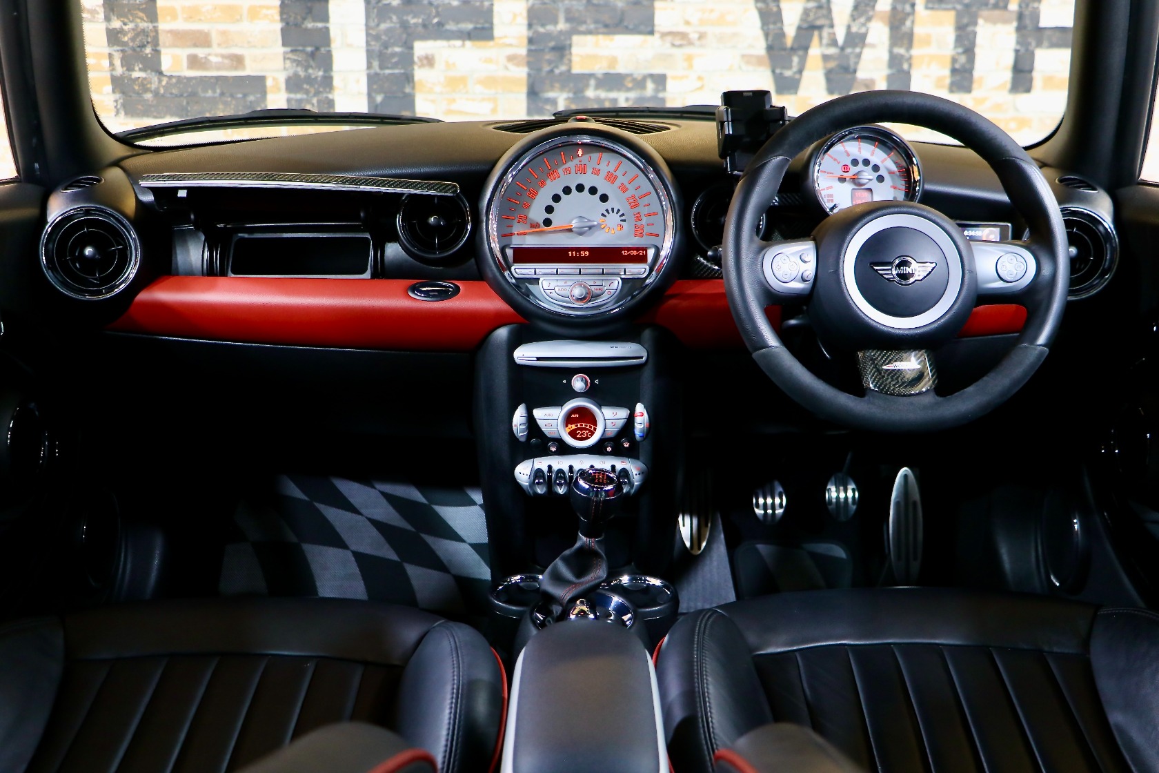 ミニ3ドア JCW ワールドチャンピオンシップ50 | BMW | MINI