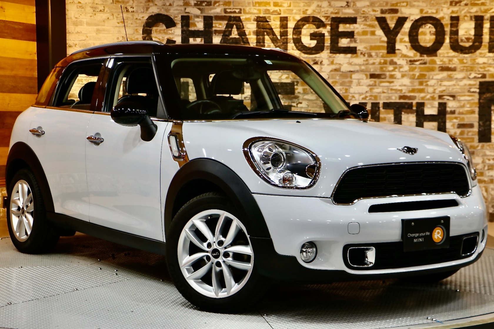 ミニクロスオーバー クーパーS | BMW | MINI(ミニ)の中古車 ミニクロスオーバー クーパーS | BMW | MINI(ミニ)の中古車