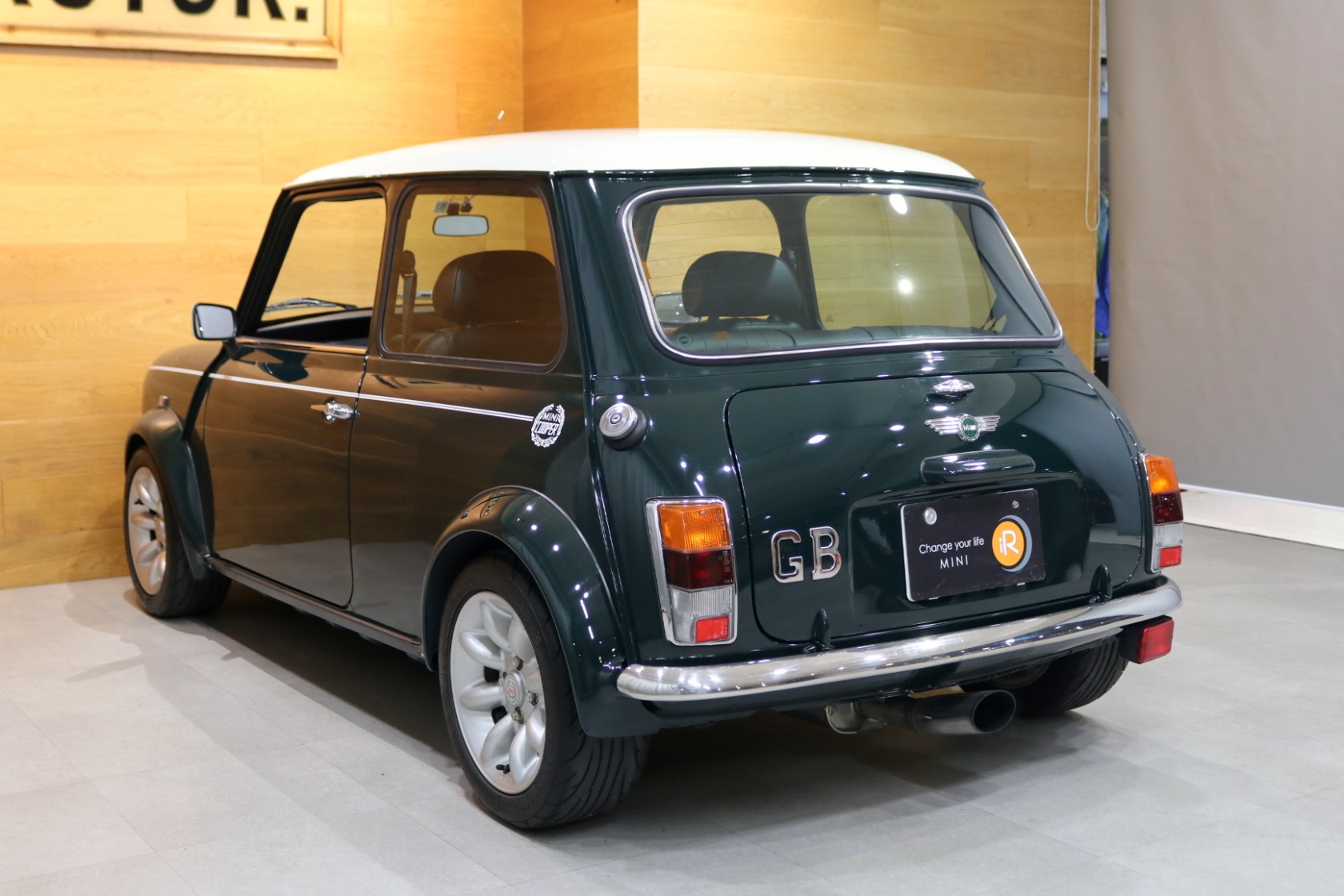 ミニ クーパー40thアニバーサリーLTD | ローバーミニ | MINI（ミニ）の