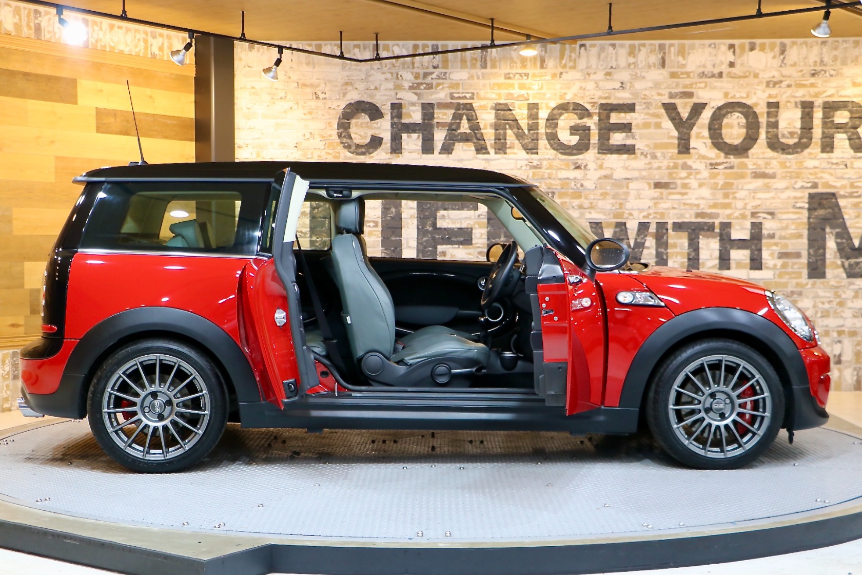 ミニクラブマン クーパーS JCWチューニングキット | BMW | MINI