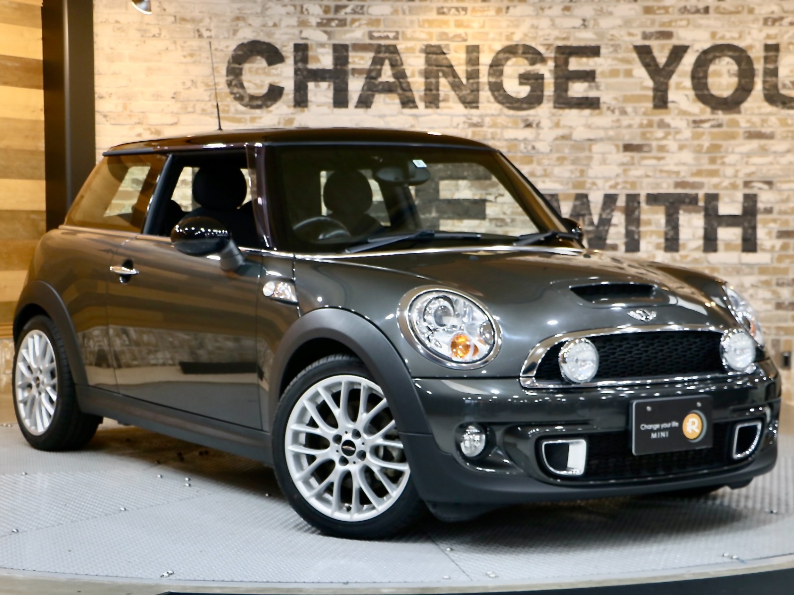 ミニ3ドア クーパーS ジンジャーPKG | BMW | MINI(ミニ)の中古 ミニ3ドア クーパーS ジンジャーPKG | BMW | MINI(ミニ)の中古