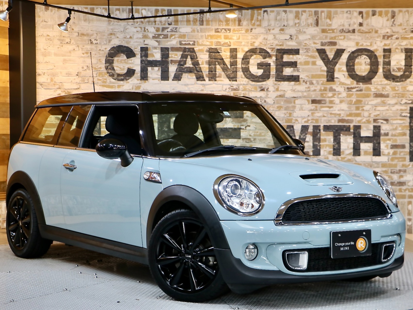 BEC 福島県福島市から発送します。 MINI クラブマン 純正 17タ② ミニクラブマン(姫路市)の中古車を探す【カーセンサー】