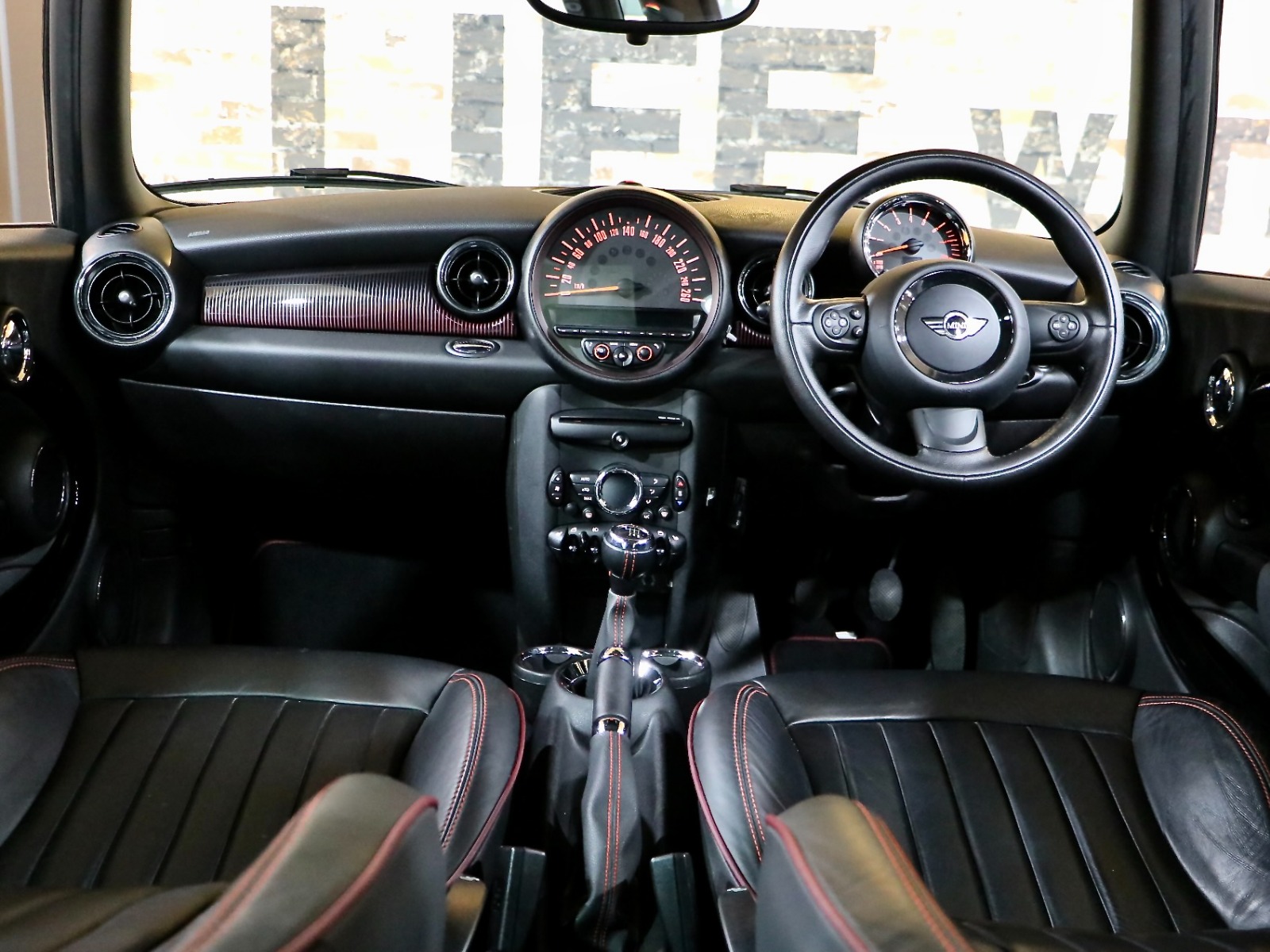 ミニクラブマン クーパー ハンプトン | BMW | MINI（ミニ）の中古車 