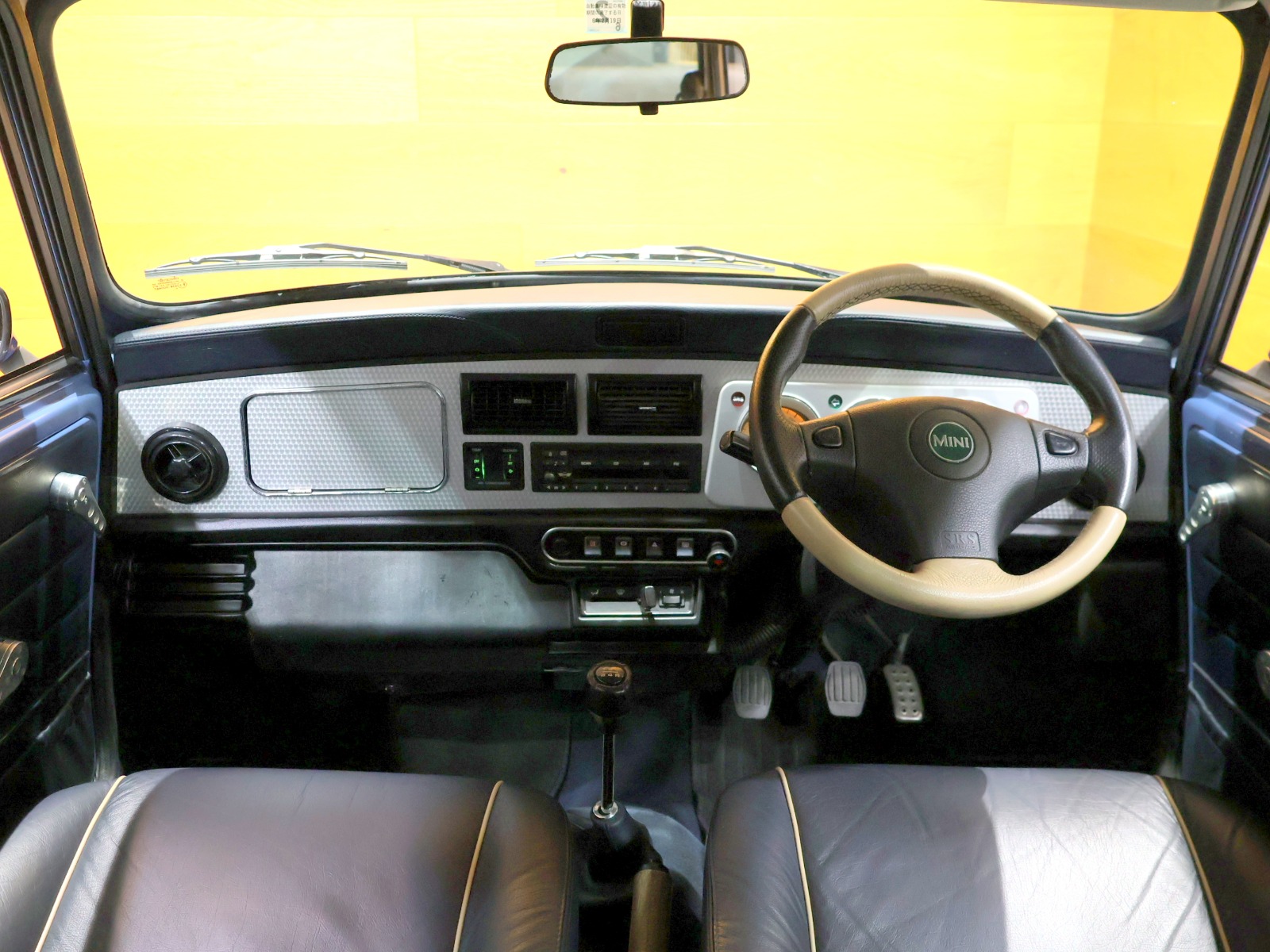 ミニ 40thアニバーサリーLTD | ローバーミニ | MINI（ミニ）の中古車