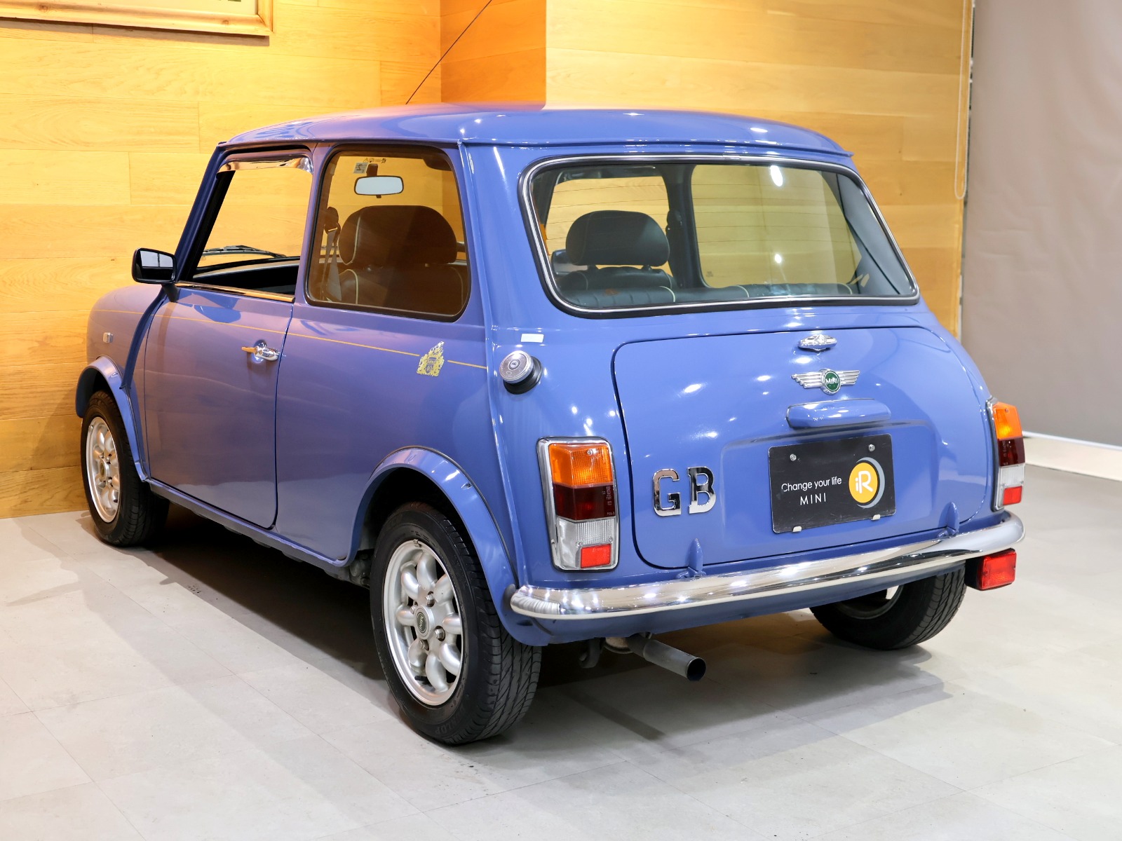 ミニ 40thアニバーサリーLTD | ローバーミニ | MINI（ミニ）の中古車専門店iR