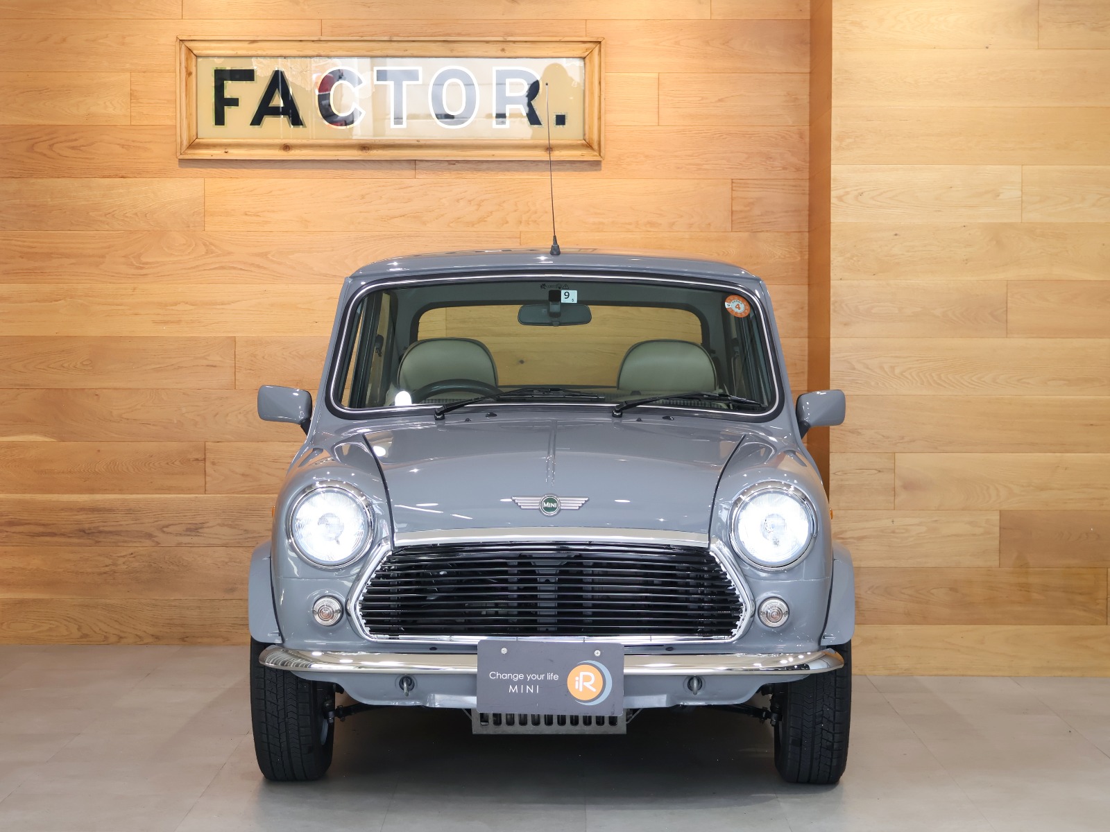 ミニ メイフェア | ローバーミニ | MINI(ミニ)の中古車専門店iR ミニ メイフェア | ローバーミニ | MINI(ミニ)の中古車専門店iR