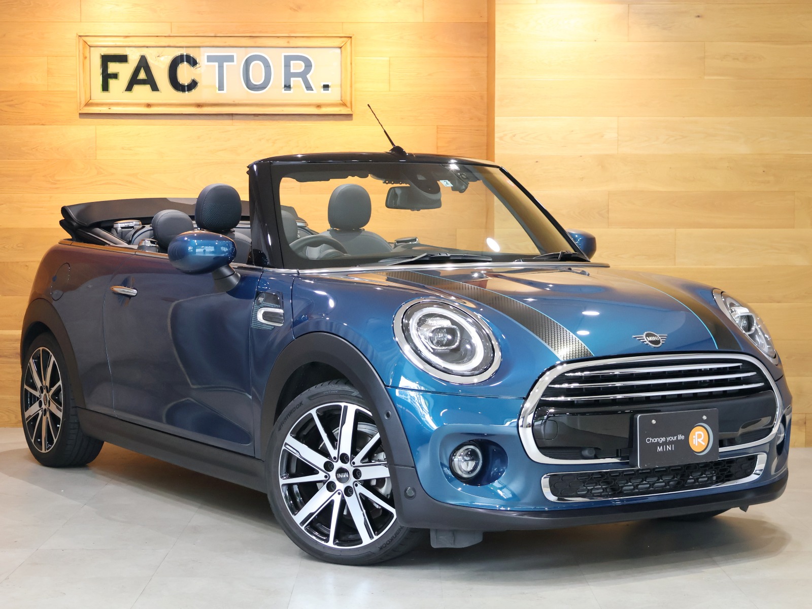 ミニコンバーチブル クーパー サイドウォーク ED. | BMW | MINI