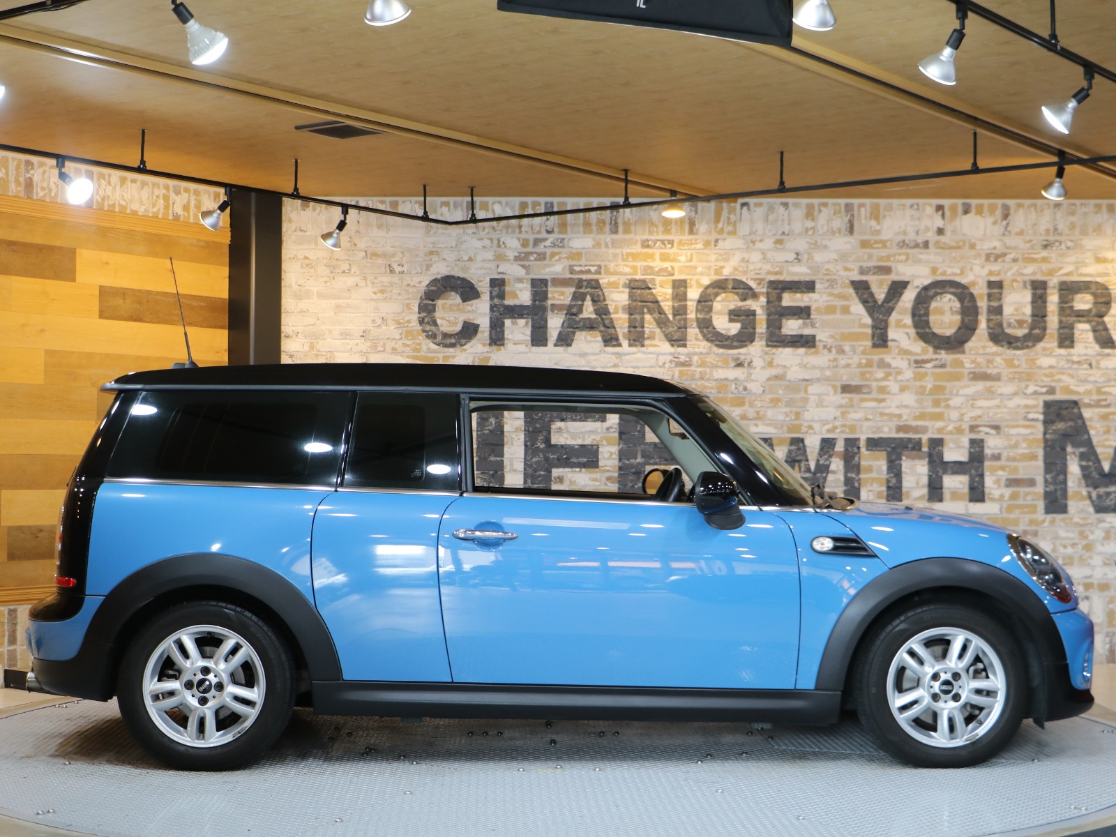 モコモコミニ　クラブブマン　Ｒ５５　車高調　中古 モコモコ様 専用ミニ クラブブマン R55 車高調 中古 - メルカリ