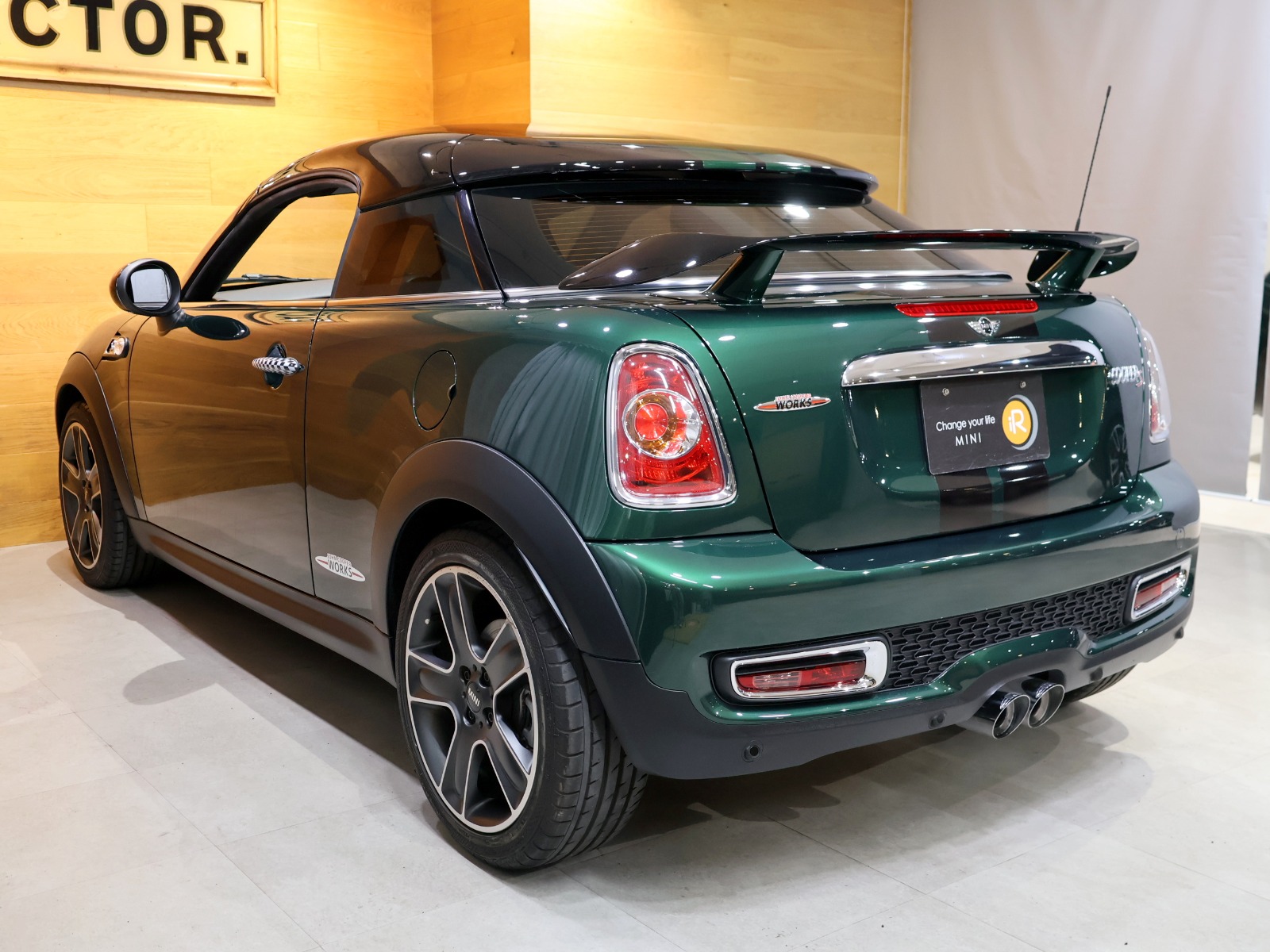 ミニクーペ クーパーS JCWチューニングKit | BMW | MINI（ミニ