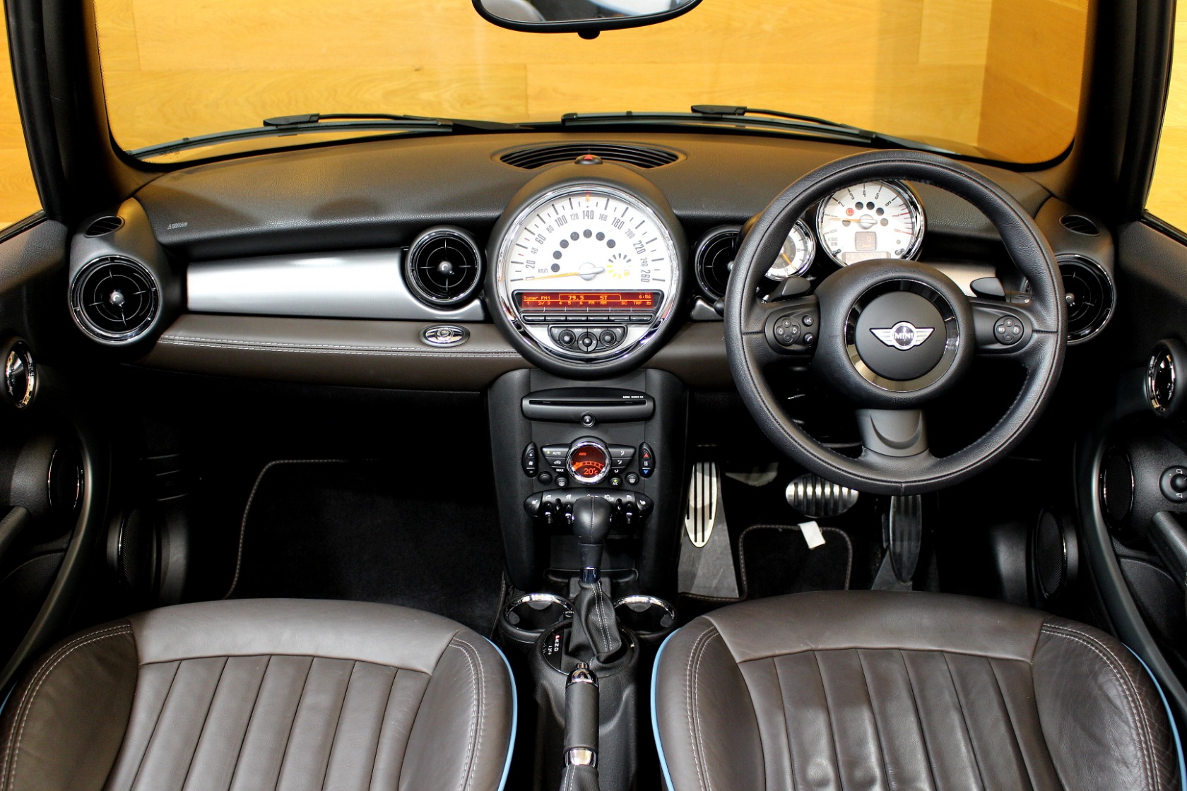 ミニコンバーチブル クーパーSハイゲート | BMW | MINI（ミニ）の中古