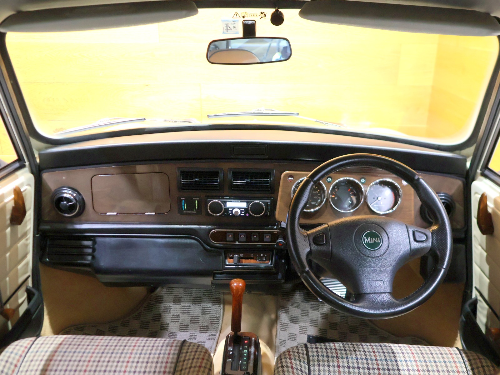 ミニ メイフェア | ローバーミニ | MINI（ミニ）の中古車専門店iR