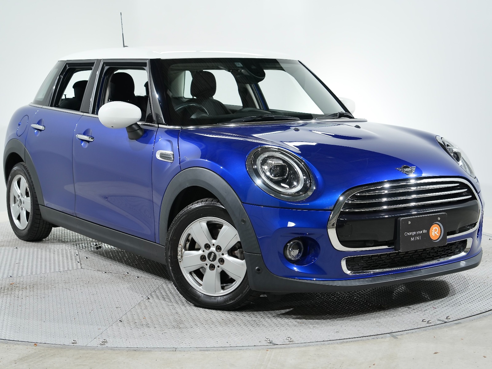 ミニ5ドア クーパーD | BMW | MINI（ミニ）の中古車専門店iR