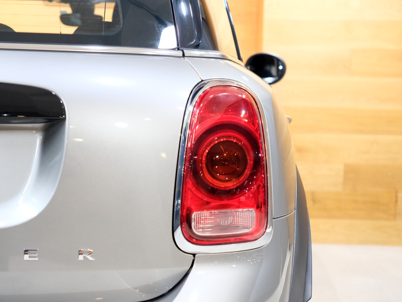 ミニクロスオーバー ONE バッキンガム | BMW | MINI（ミニ）の