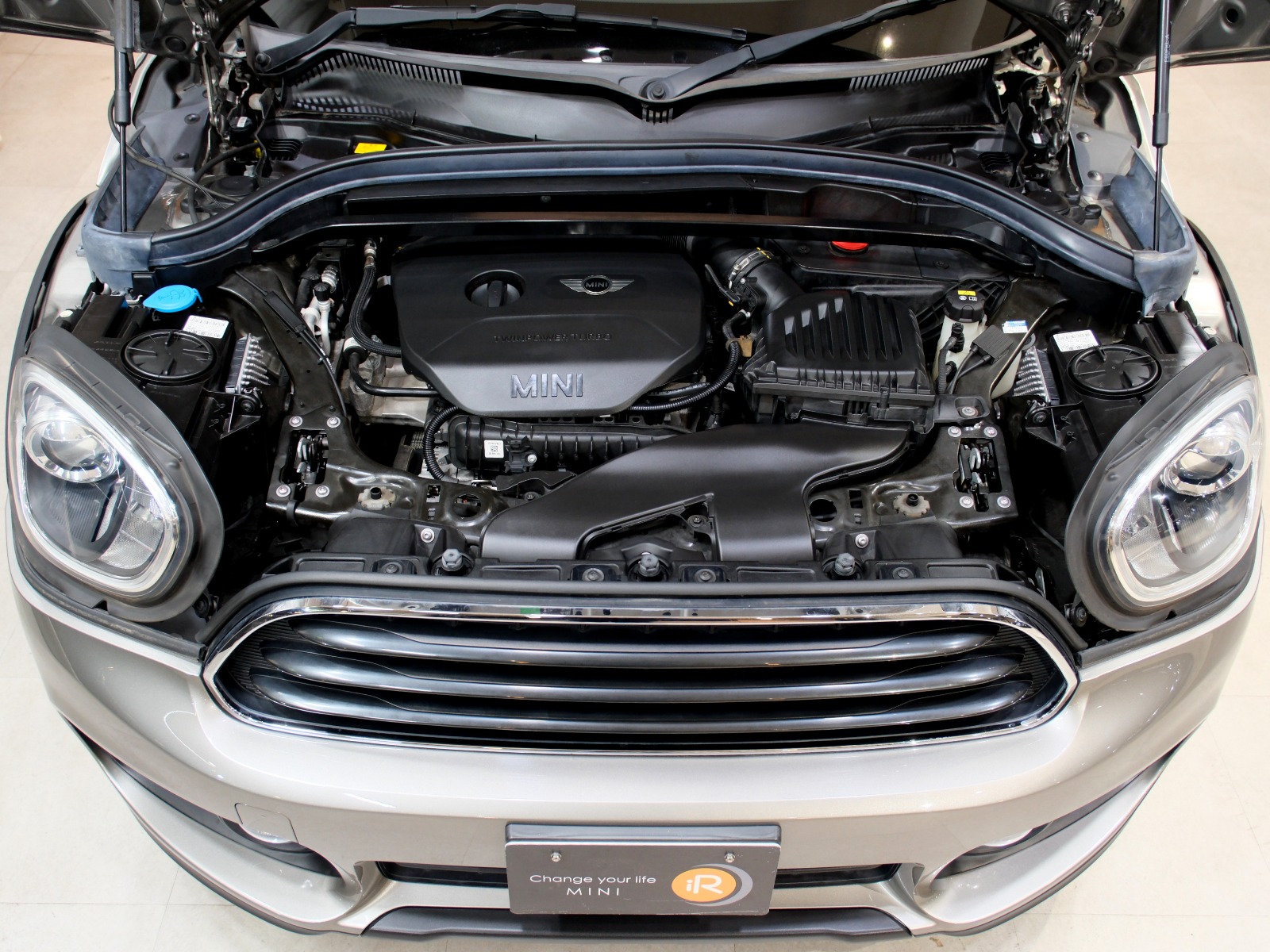 ミニクロスオーバー ONE バッキンガム | BMW | MINI（ミニ）の