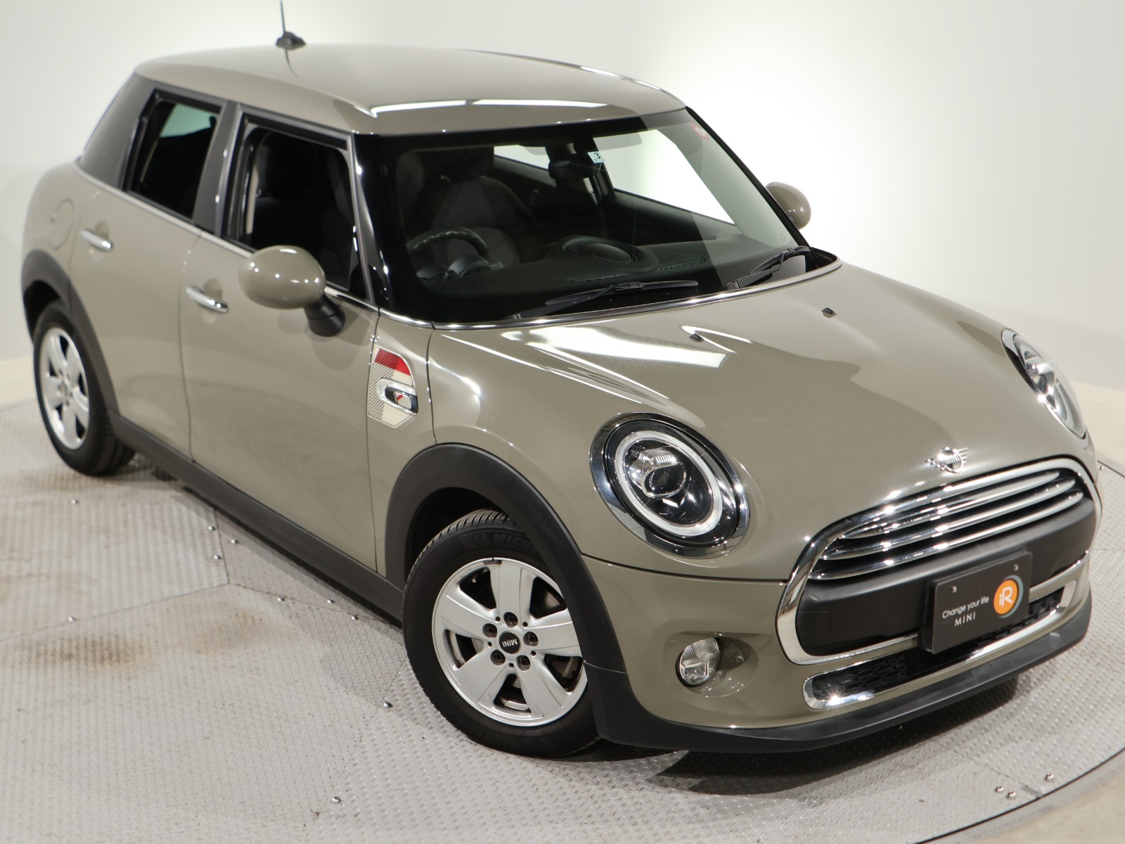 ミニ5ドア ワン ヴィクトリア | BMW | MINI（ミニ）の中古車専門店iR