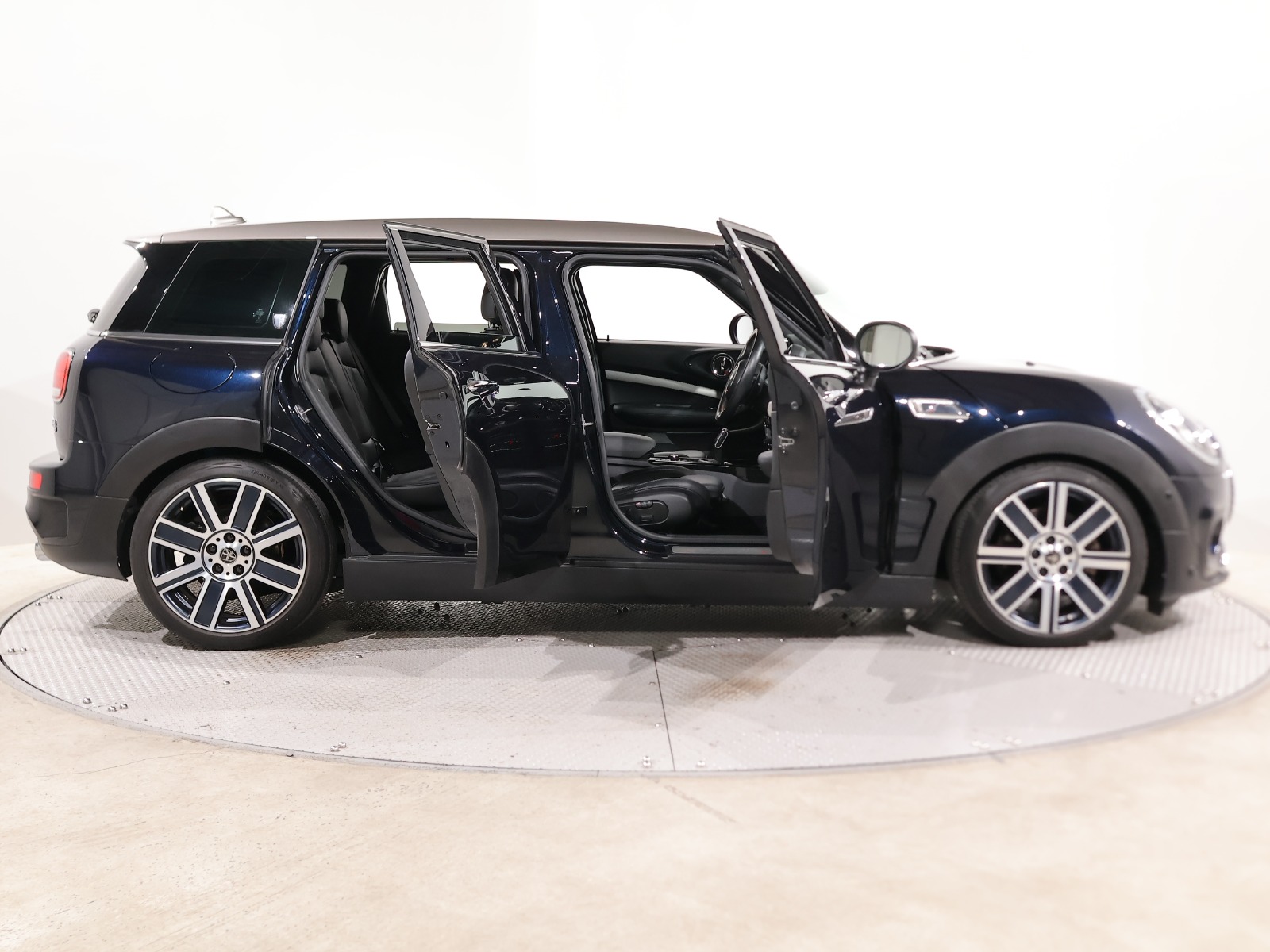 ミニクラブマン クーパーS Yoursスタイル | BMW | MINI（ミニ）の中古 