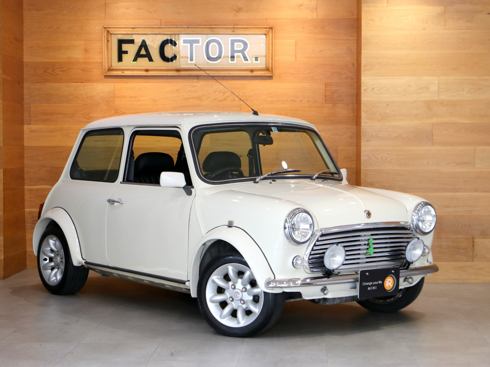 ミニ ポールスミス | ローバーミニ | MINI(ミニ)の中古車専門店iR ミニ ポールスミス | ローバーミニ | MINI(ミニ)の中古車専門店iR