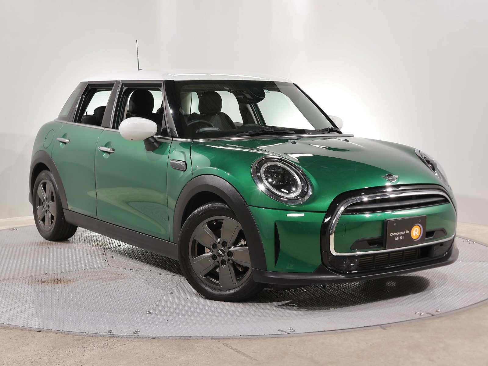 ミニ5ドア クーパー | BMW | MINI（ミニ）の中古車専門店iR
