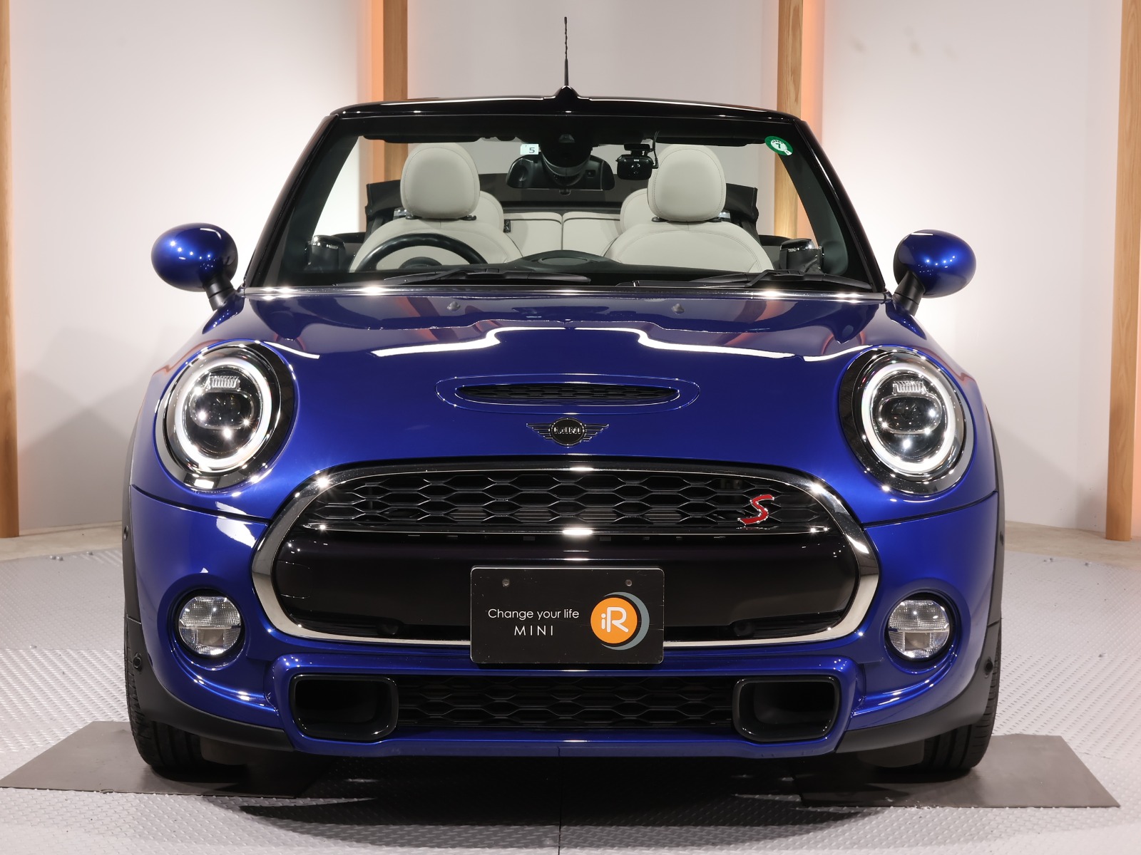 ミニコンバーチブル クーパーS YOURS Style. | BMW | MINI(ミニ ミニコンバーチブル クーパーS YOURS Style. | BMW | MINI(ミニ