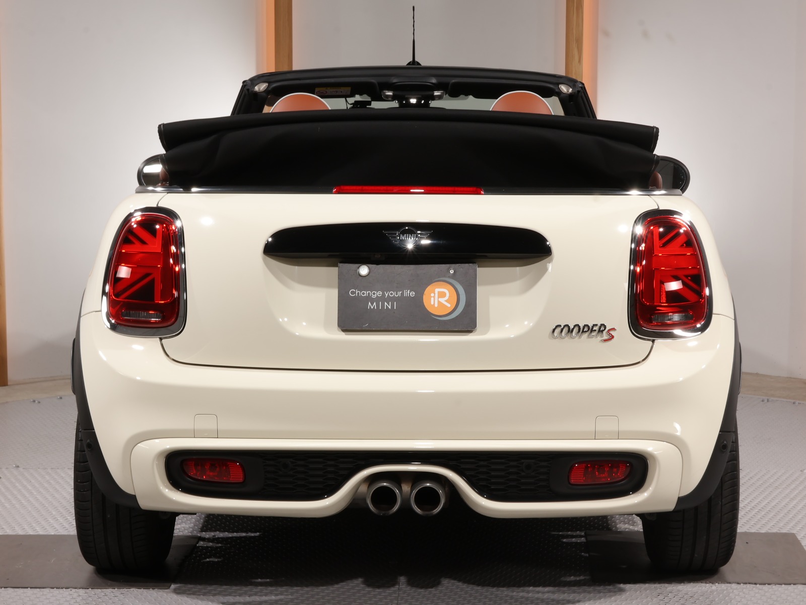 ミニコンバーチブル クーパーS Lounge Style | BMW | MINI(ミニ ミニコンバーチブル クーパーS Lounge Style | BMW | MINI(ミニ