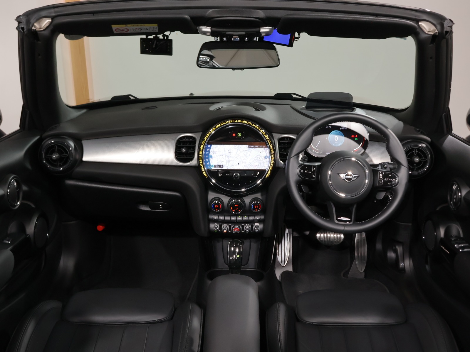 BMW MINI 車検付:★内装外装綺麗★ブラックユニオン柄で統一★78000㎞★ライトニングブルー BMW MINI 車検付:☆内装外装綺麗☆ブラックユニオン柄で統一☆78000