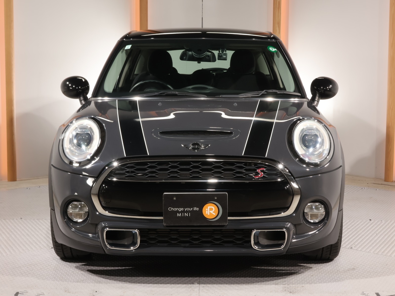 ミニ5ドア クーパーS | BMW | MINI（ミニ）の中古車専門店iR