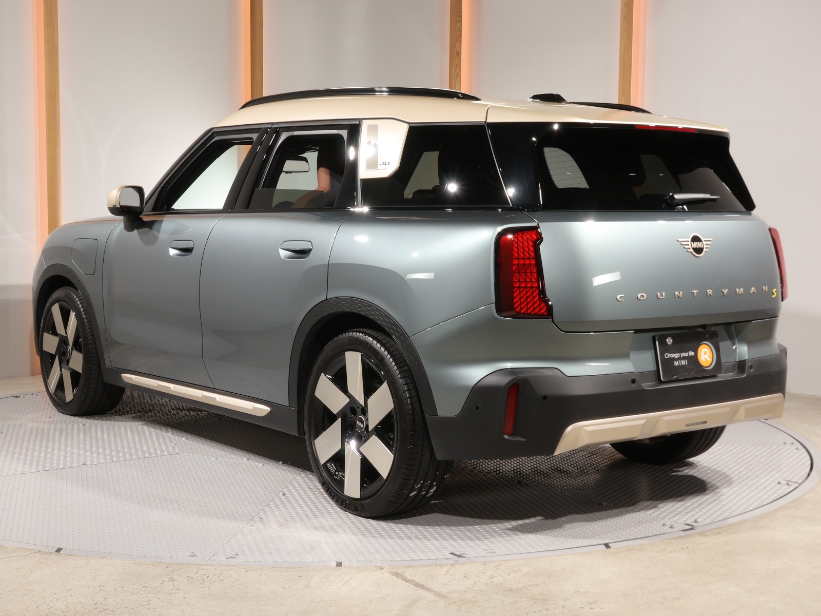 ミニカントリーマン SE ALL4 | BMW | MINI（ミニ）の中古車専門店iR