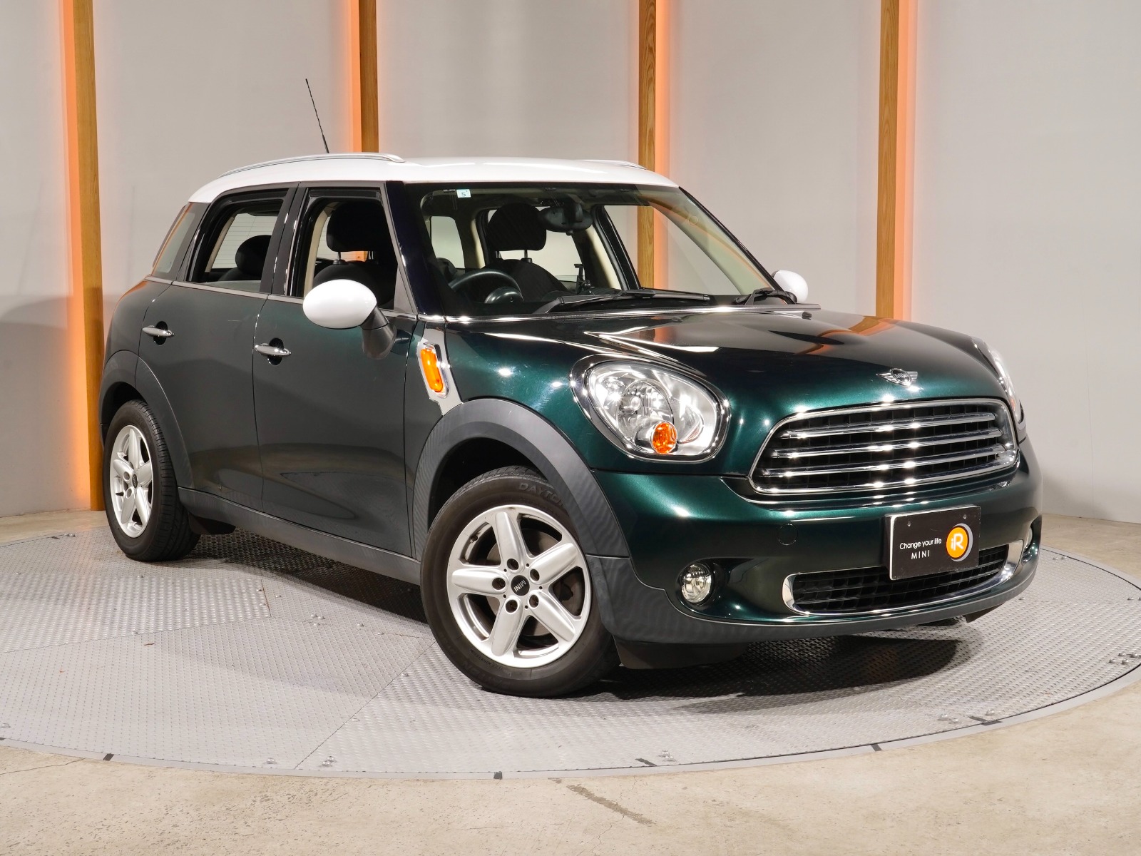 BMW MINI R60ミニ クロスオーバー 純正 5スターコンポジット 4本 BMW MINI R60ミニ クロスオーバー 純正 5スターコンポジット 4本