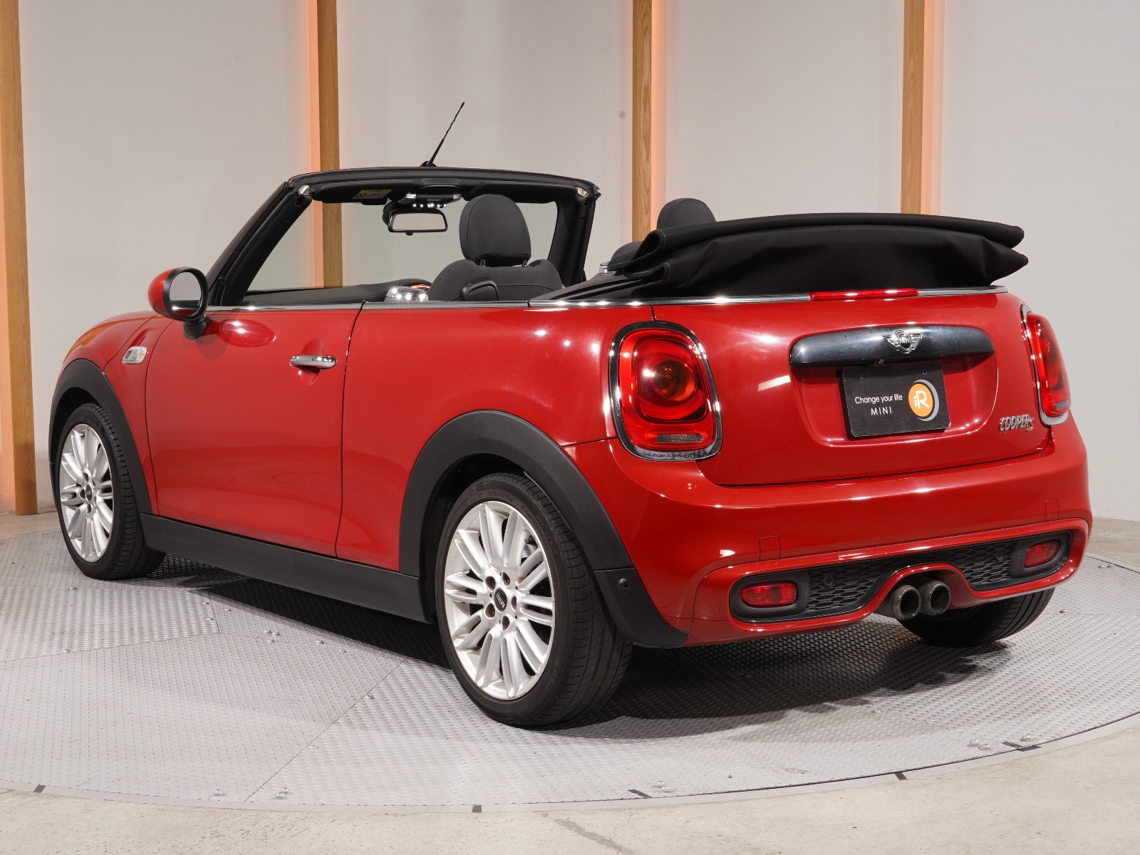 ミニコンバーチブル クーパーS | BMW | MINI（ミニ）の中古車専門店iR