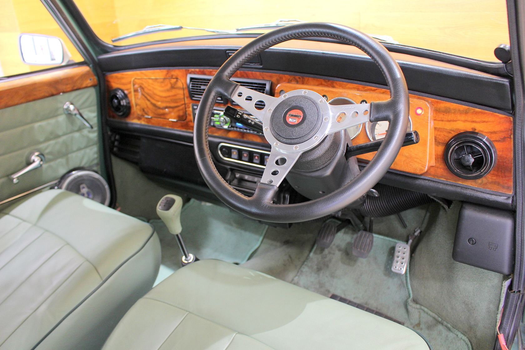 ローバーミニ 96年 アーモンドグリーン 純正ハンドル Yahoo