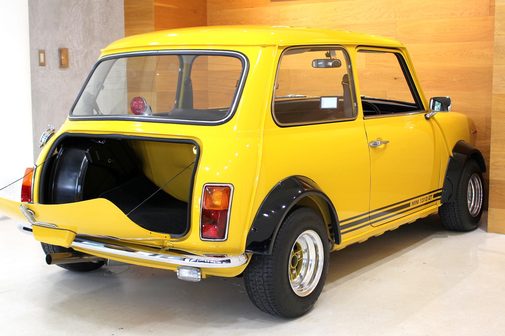 ミニ クラブマン | ローバーミニ | MINI（ミニ）の中古車専門店iR