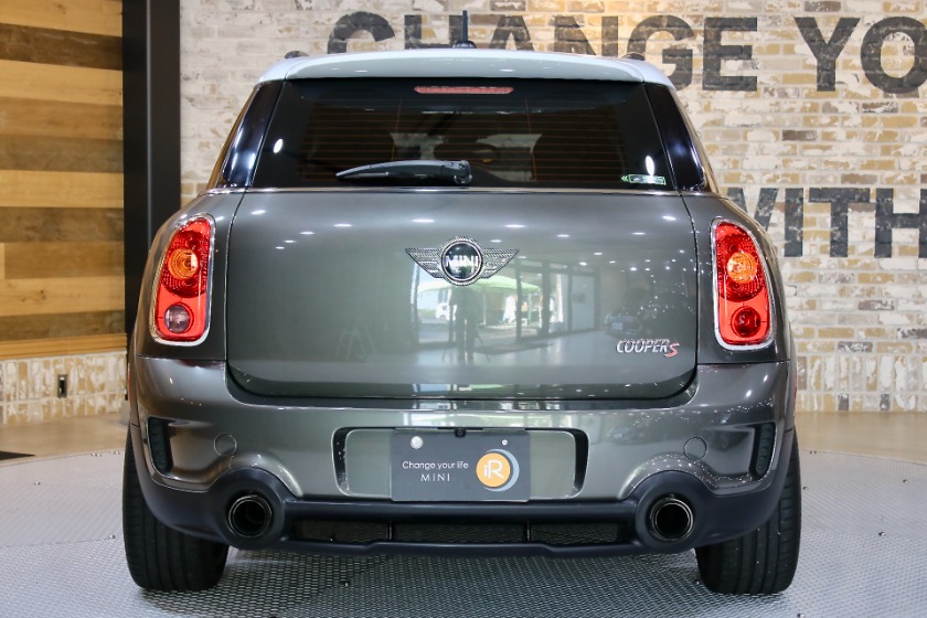 ミニクロスオーバー クーパーs Bmw ミニ中古車専門店 Ir イール